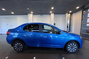 RENAULT LOGAN