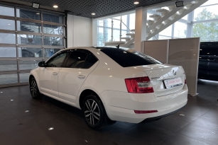 SKODA OKTAVIA