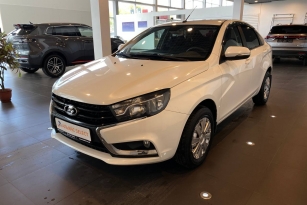LADA VESTA