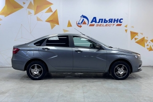 LADA VESTA