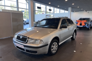 SKODA OKTAVIA