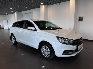 LADA VESTA