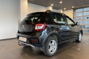 RENAULT SANDERO STEPWAY