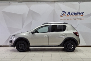 RENAULT SANDERO