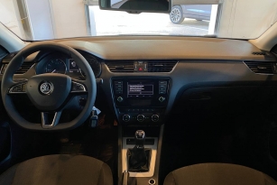 SKODA OKTAVIA