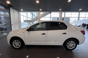 RENAULT LOGAN