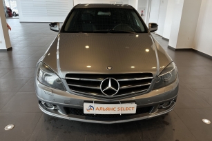 MERCEDES-BENZ B