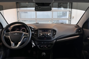 LADA VESTA