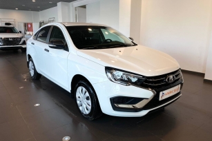 LADA VESTA