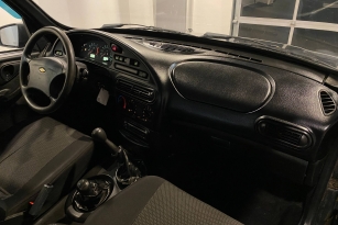 CHEVROLET NIVA