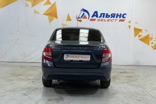 LADA GRANTA