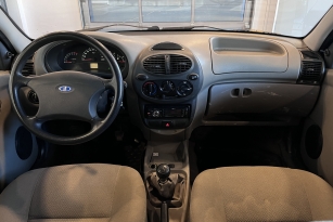 LADA KALINA