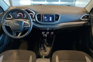 LADA VESTA