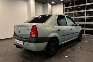 RENAULT LOGAN
