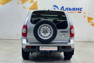 CHEVROLET NIVA