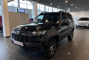 LADA NIVA TRAVEL