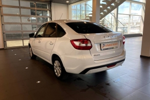 LADA GRANTA