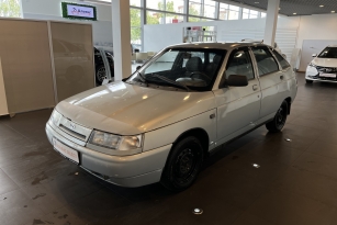 LADA 2112