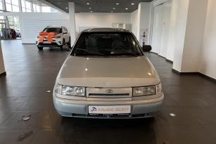 LADA 2112