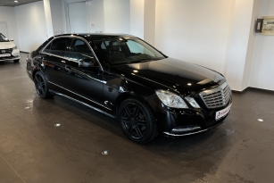 MERCEDES-BENZ E350