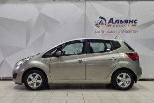 KIA VENGA