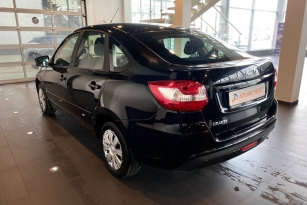 LADA GRANTA