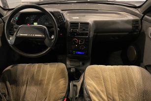 LADA 2110