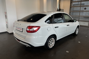 LADA GRANTA