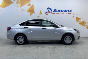 LADA VESTA