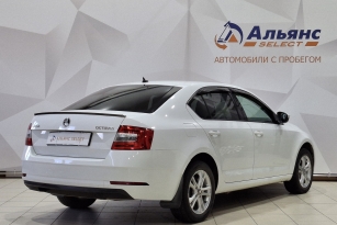 SKODA OKTAVIA