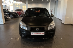 RENAULT SANDERO