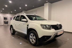 RENAULT DUSTER