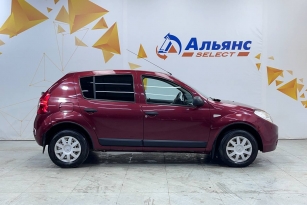 RENAULT SANDERO