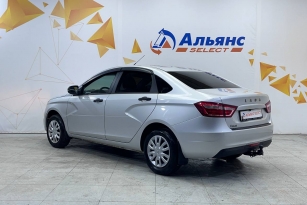 LADA VESTA