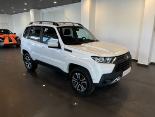 LADA NIVA TRAVEL