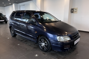 MITSUBISHI SPACE STAR