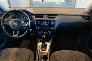 SKODA OKTAVIA