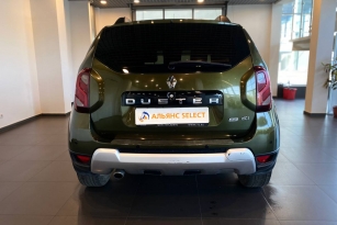 RENAULT DUSTER