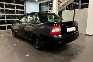 LADA PRIORA