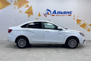 LADA VESTA