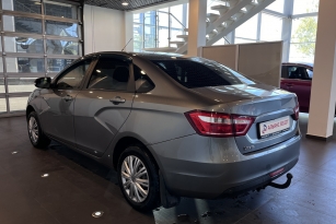 LADA VESTA