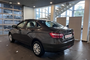 LADA VESTA