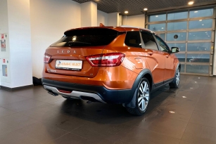 LADA VESTA