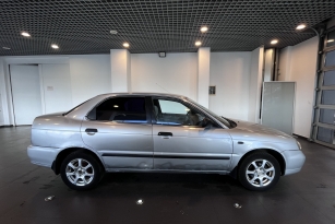 SUZUKI BALENO