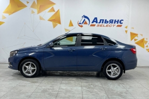 LADA VESTA