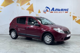 RENAULT SANDERO