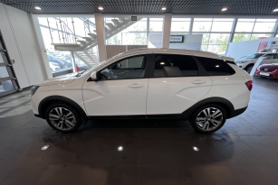 LADA VESTA