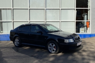 SKODA OCTAVIA TOUR