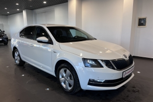 SKODA OKTAVIA