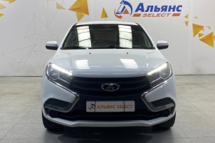 LADA XRAY